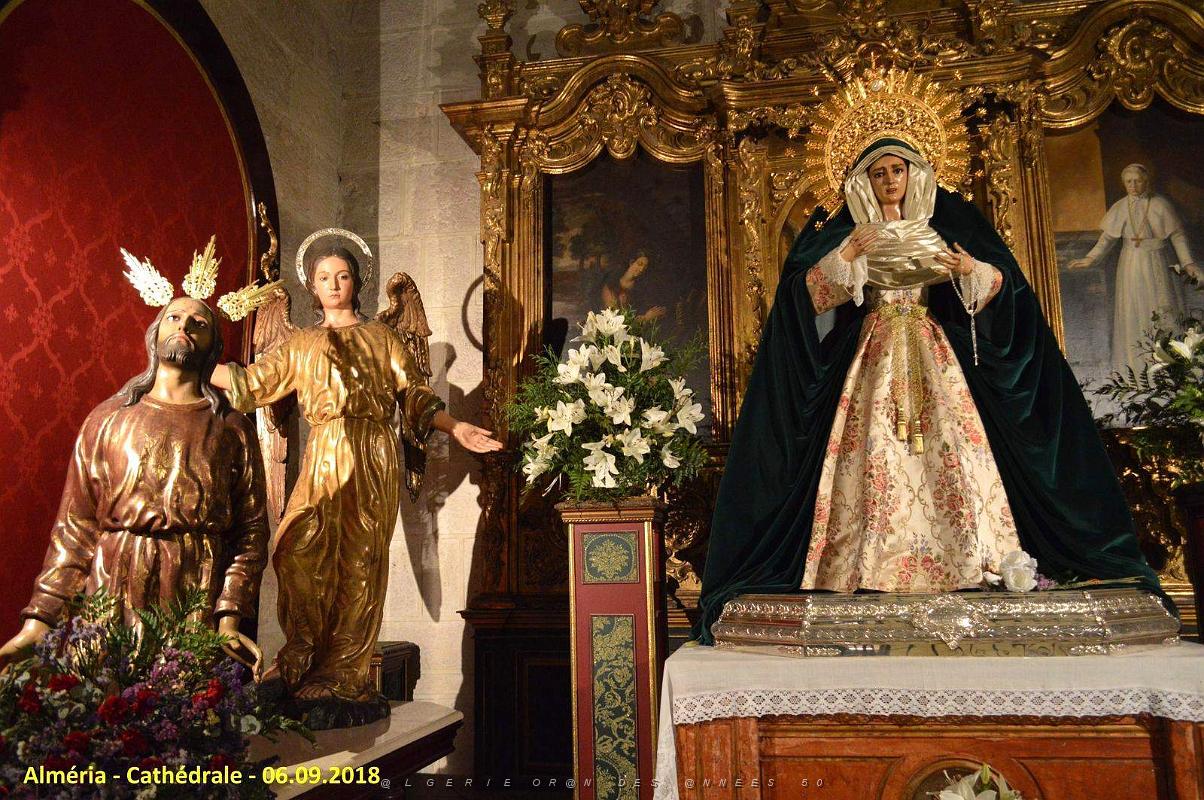 28 LA CATHEDRALE ET LE FORTERESSE DE L INCARNATION (69).JPG